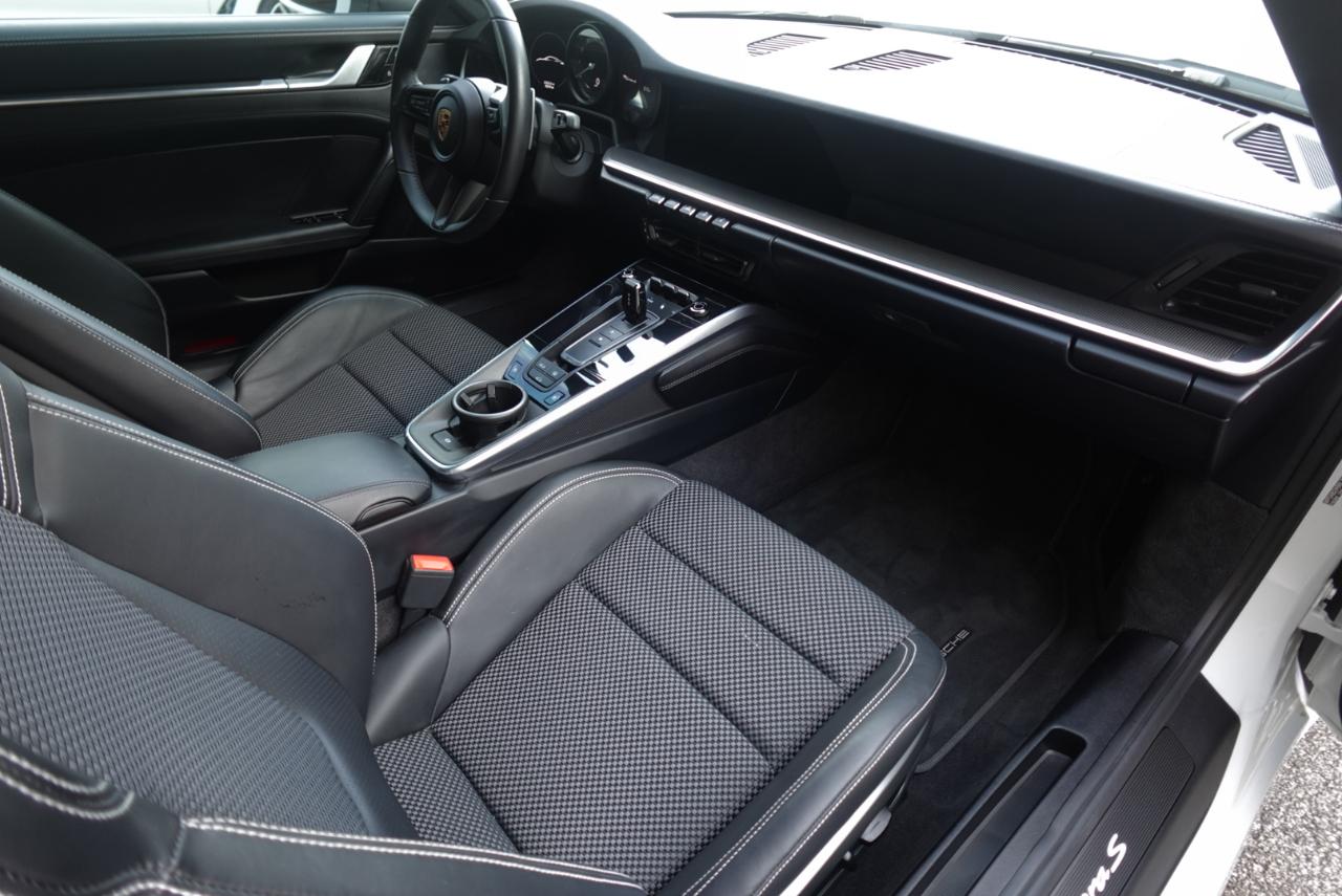 Porsche 911 Carrera S Coupe 2020