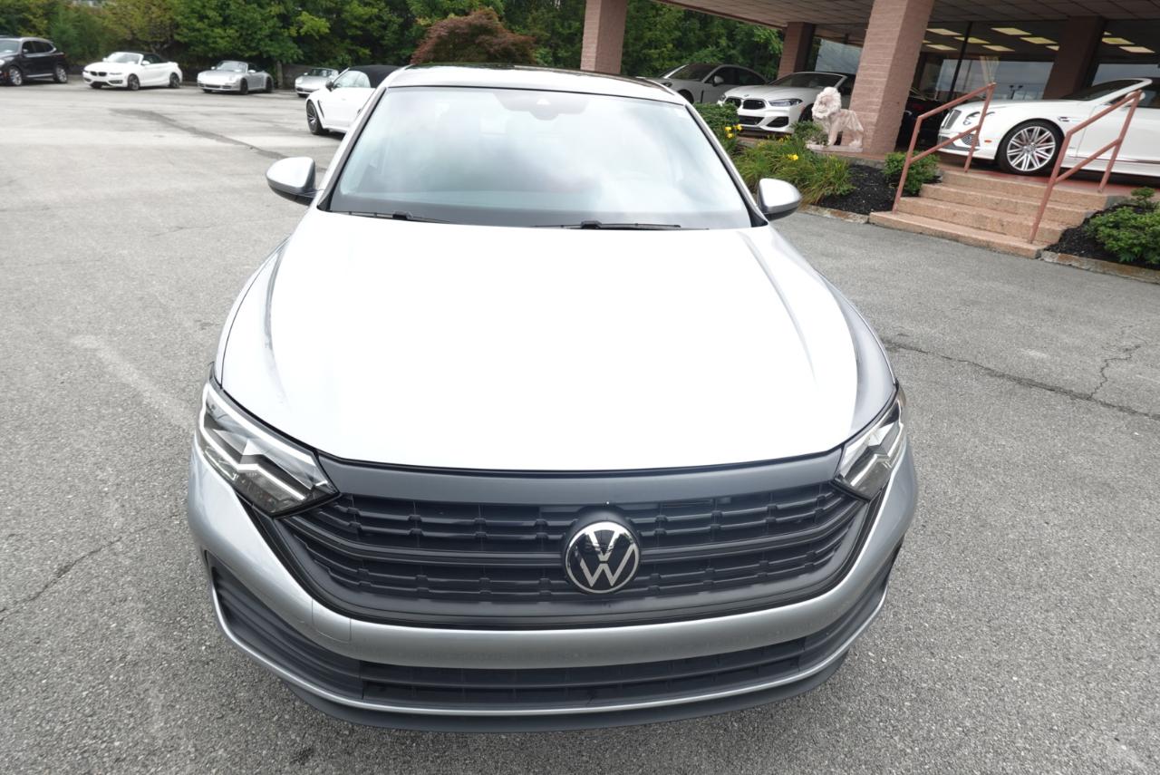 Volkswagen Jetta SE 2024
