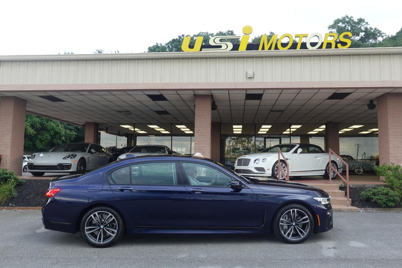 BMW 7-Series 750i xDrive 2021
