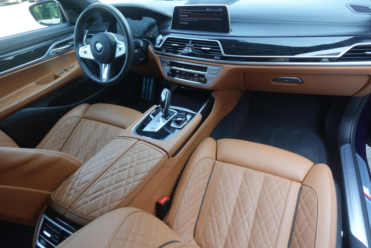 BMW 7-Series 750i xDrive 2021
