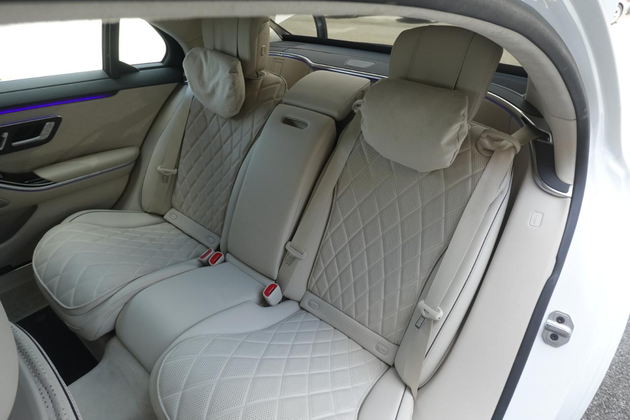 Mercedes-Benz S-Class S 580e 4MATIC 2025