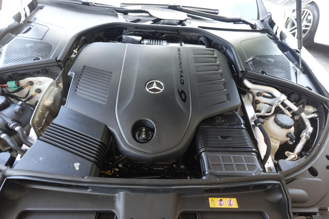 Mercedes-Benz S-Class S 580e 4MATIC 2025