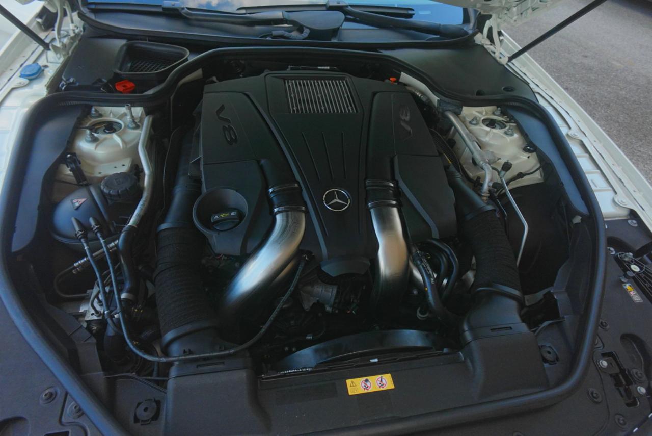 Mercedes-Benz SL-Class SL550R 2013