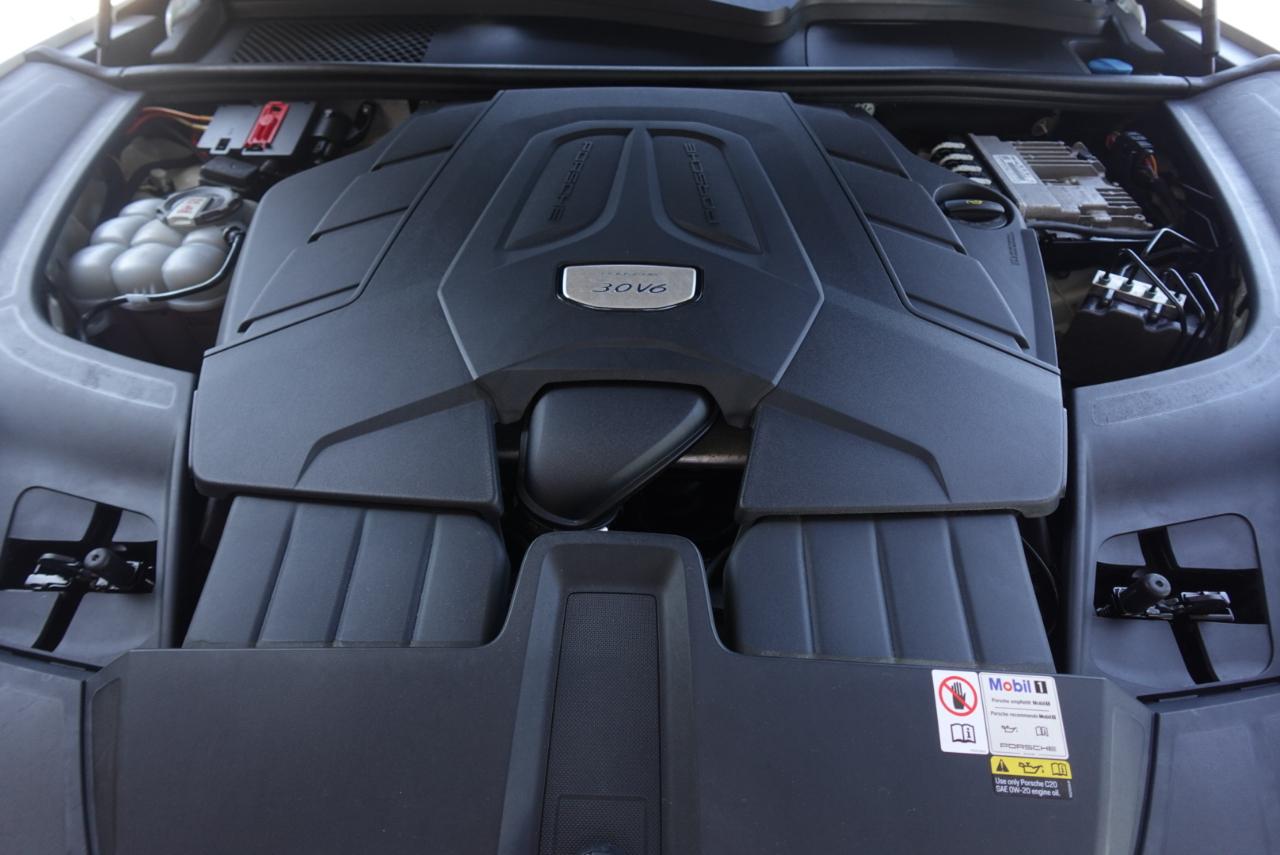 Porsche Cayenne Base 2023