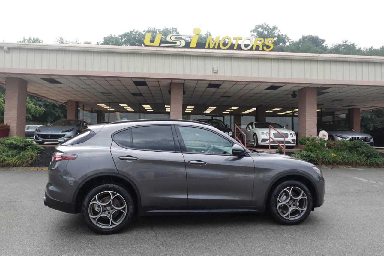 Alfa Romeo Stelvio Sprint AWD 2025