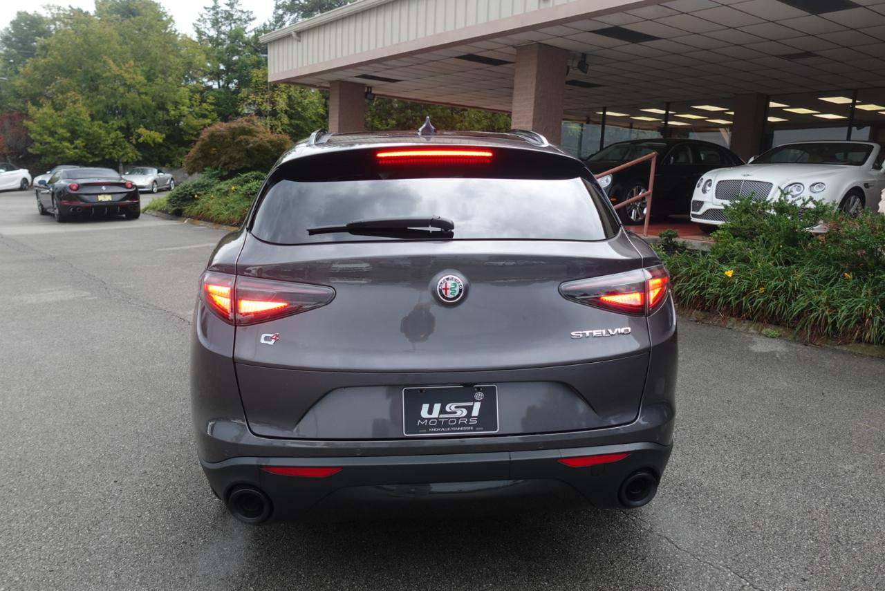 Alfa Romeo Stelvio Sprint AWD 2025