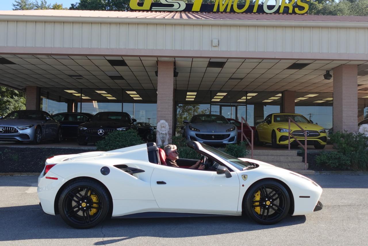 Ferrari 488 Spider 2017