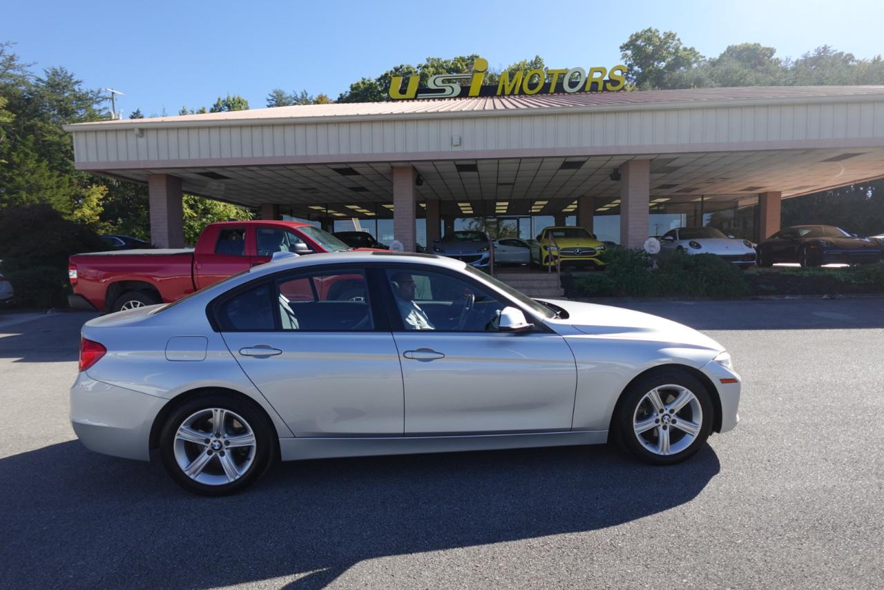 BMW 3-Series 328i xDrive Sedan 2013