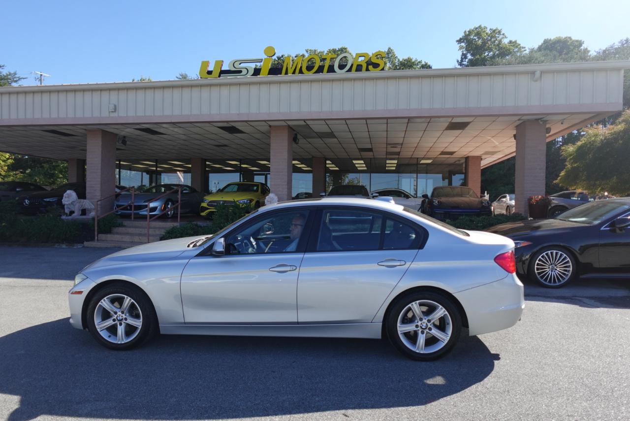 BMW 3-Series 328i xDrive Sedan 2013