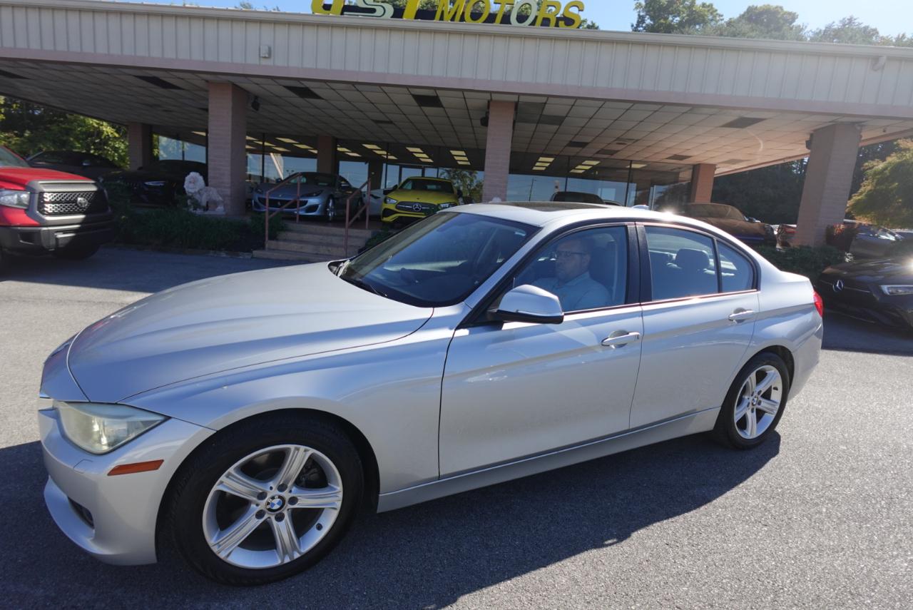 BMW 3-Series 328i xDrive Sedan 2013