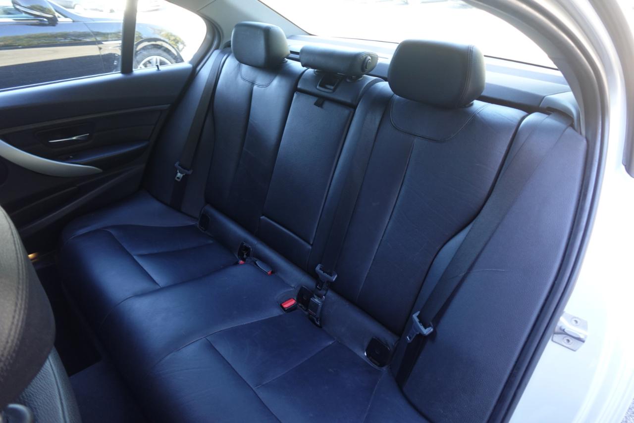 BMW 3-Series 328i xDrive Sedan 2013