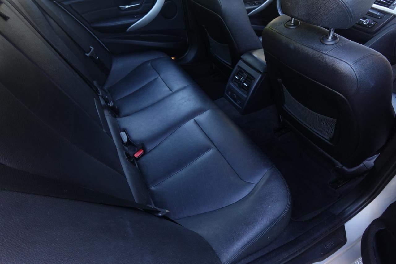BMW 3-Series 328i xDrive Sedan 2013