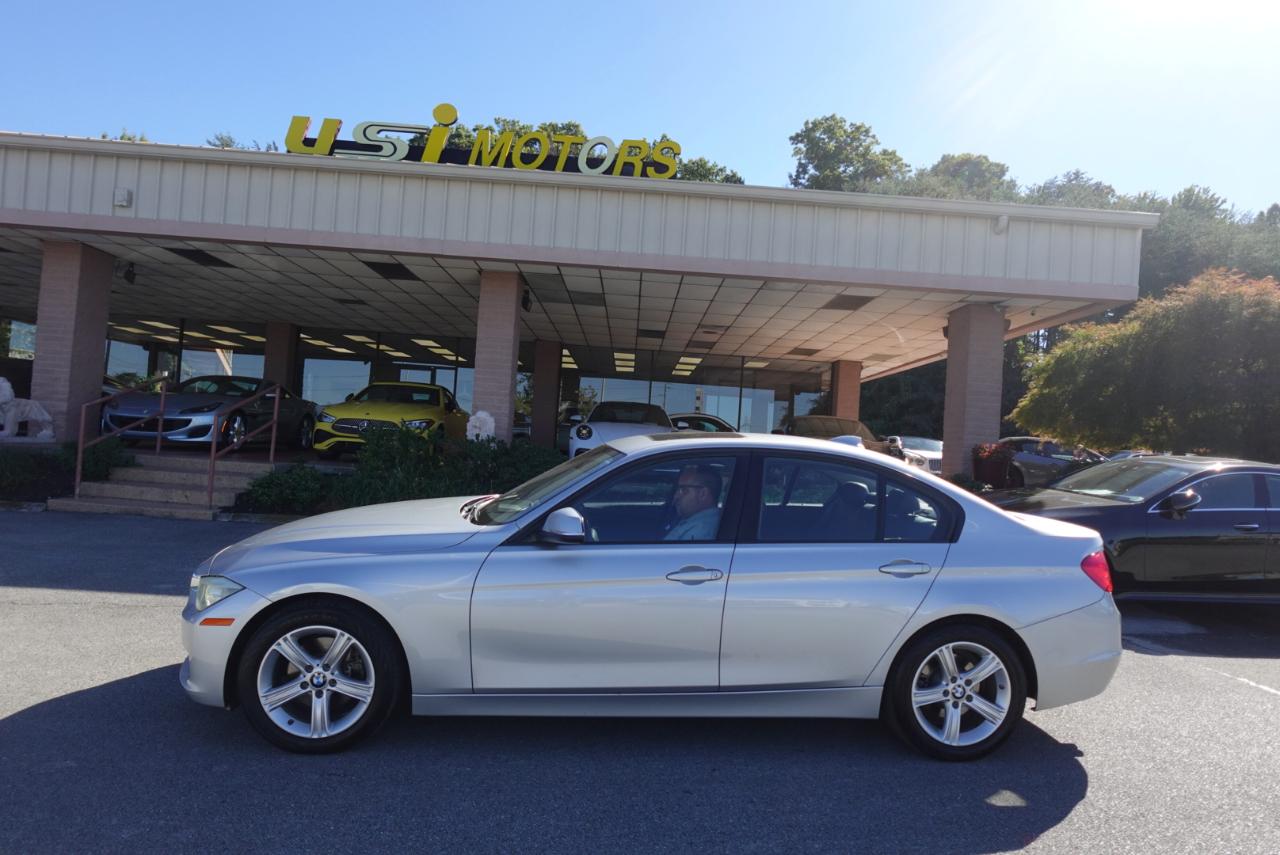 BMW 3-Series 328i xDrive Sedan 2013