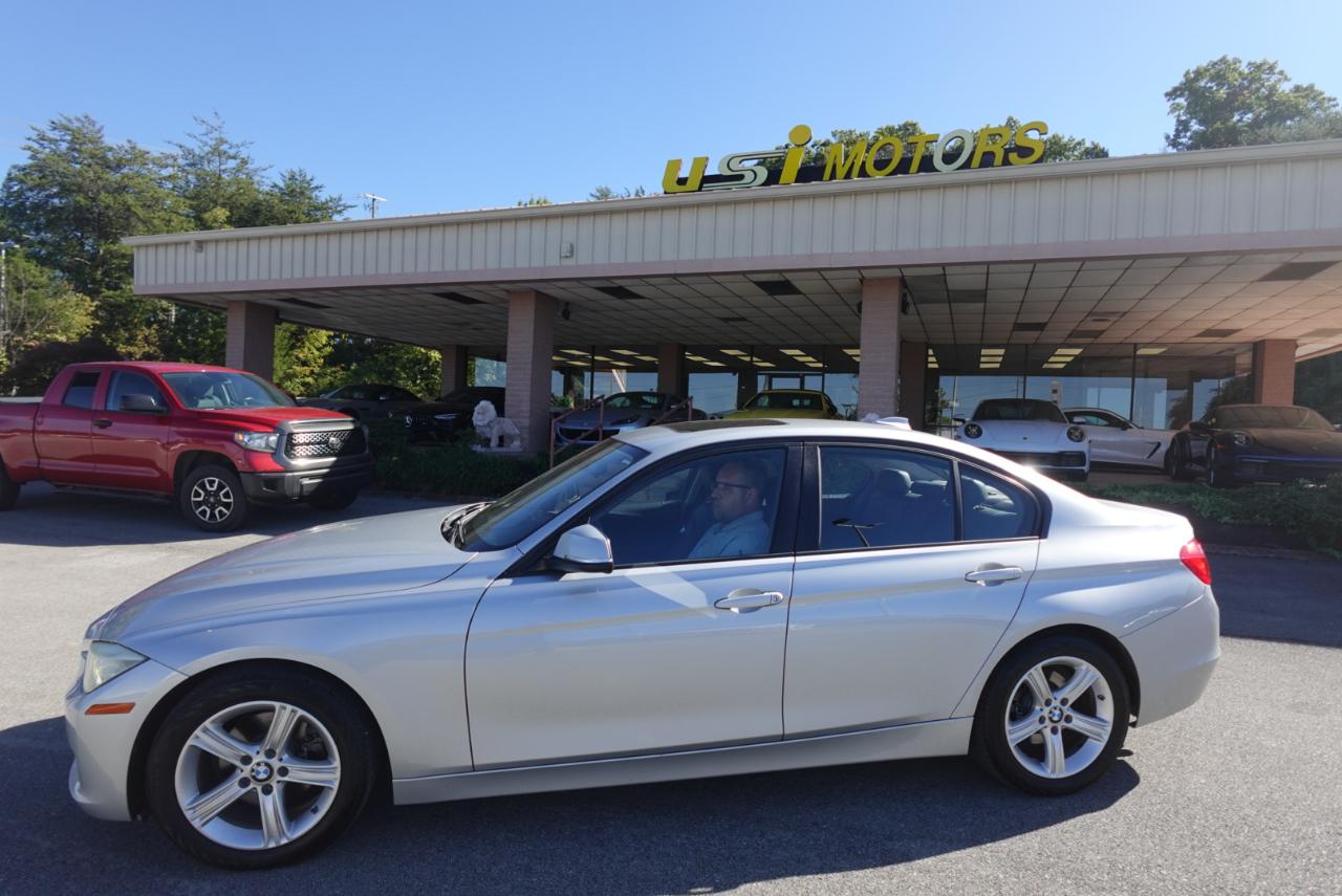 BMW 3-Series 328i xDrive Sedan 2013