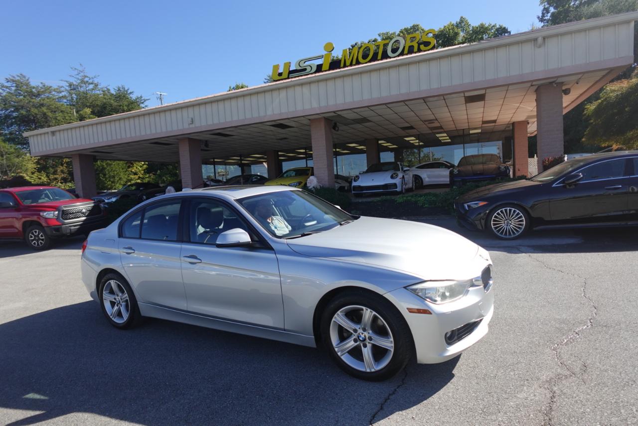 BMW 3-Series 328i xDrive Sedan 2013
