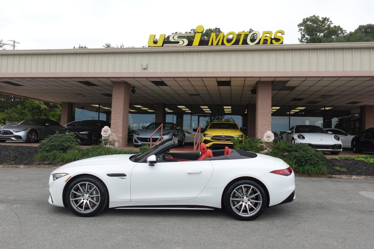 Mercedes-Benz SL-Class AMG SL 43 2023