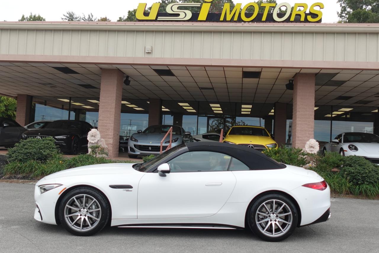 Mercedes-Benz SL-Class AMG SL 43 2023