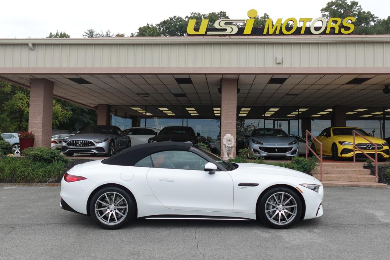 Mercedes-Benz SL-Class AMG SL 43 2023