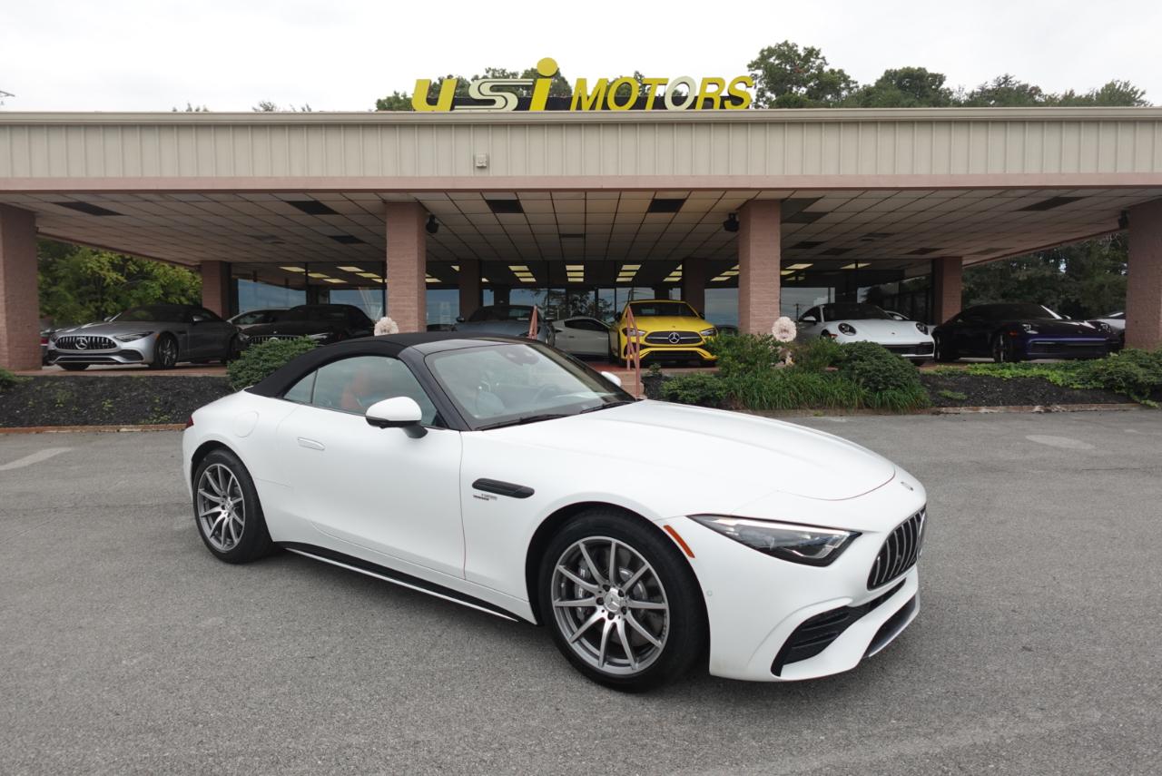 Mercedes-Benz SL-Class AMG SL 43 2023