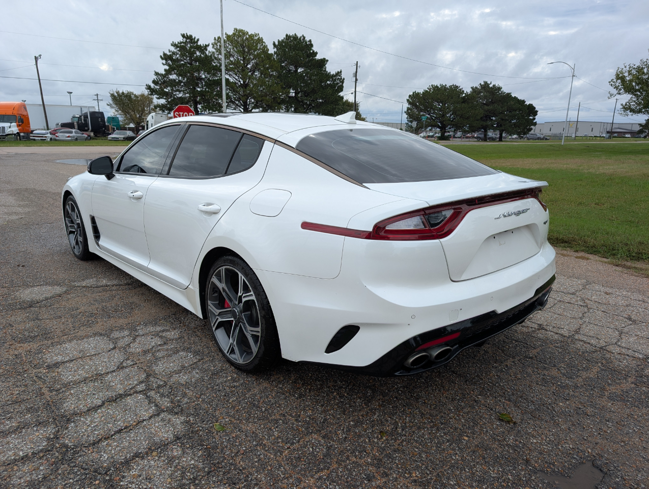2018 Kia Stinger GT2 photo 4