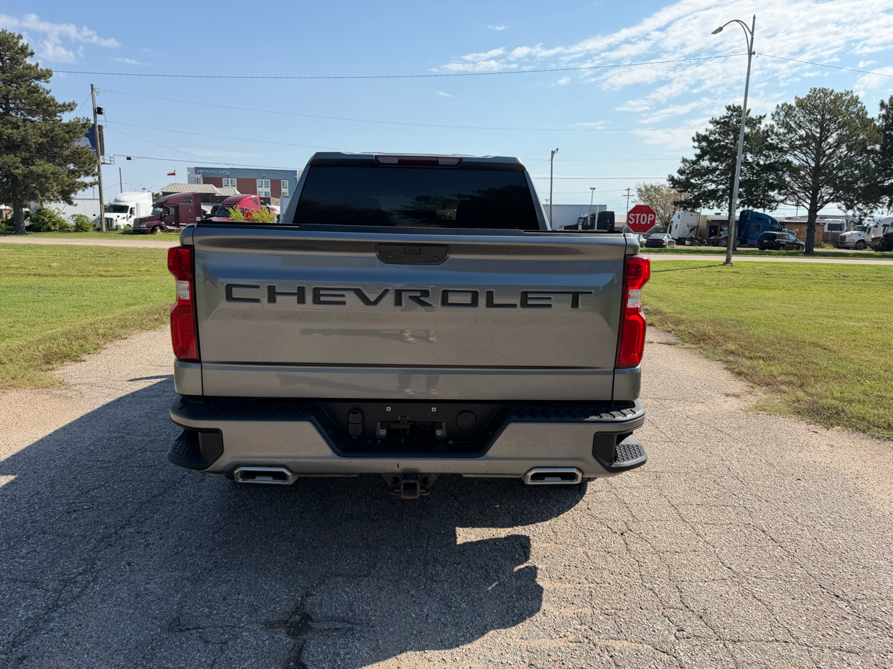 2021 Chevrolet Silverado 1500 RST photo 4