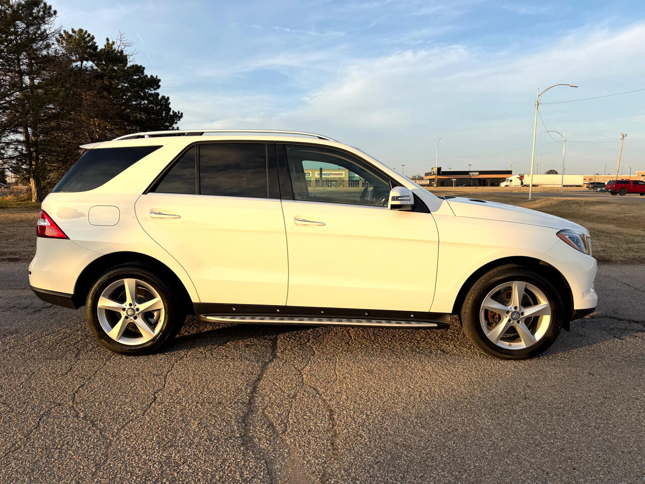 Mercedes-Benz M-Class 4MATIC 4dr ML 350 2014