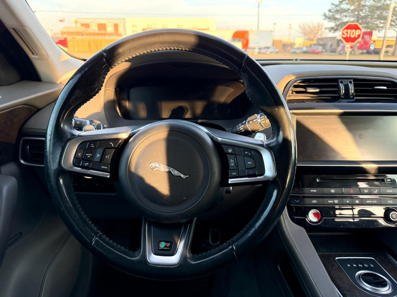 Jaguar F-Pace 35t R-Sport AWD 2018