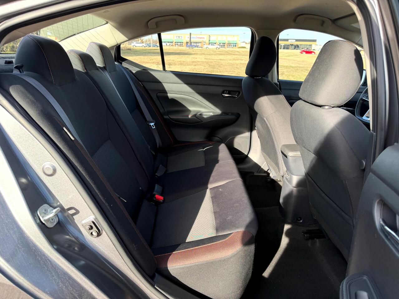 Nissan Versa SR CVT 2021