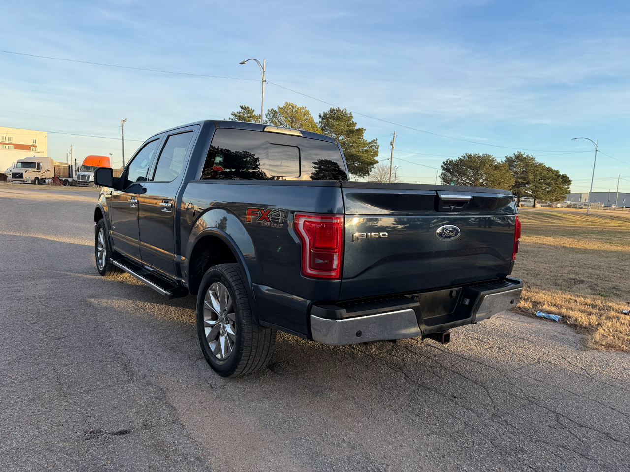 Ford F-150 Lariat 4WD SuperCrew 5.5' Box 2017
