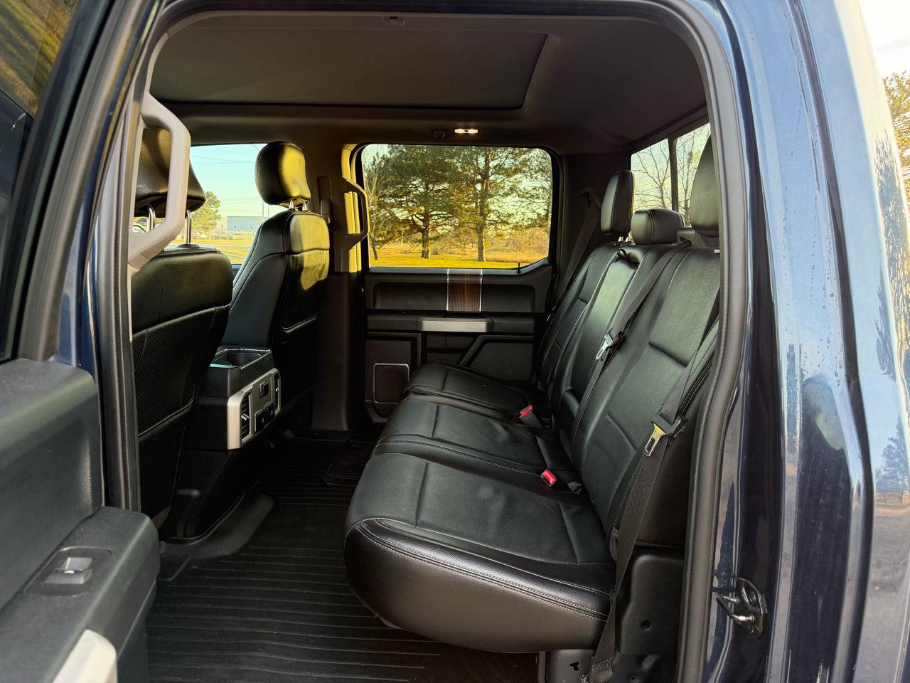 Ford F-150 Lariat 4WD SuperCrew 5.5' Box 2017