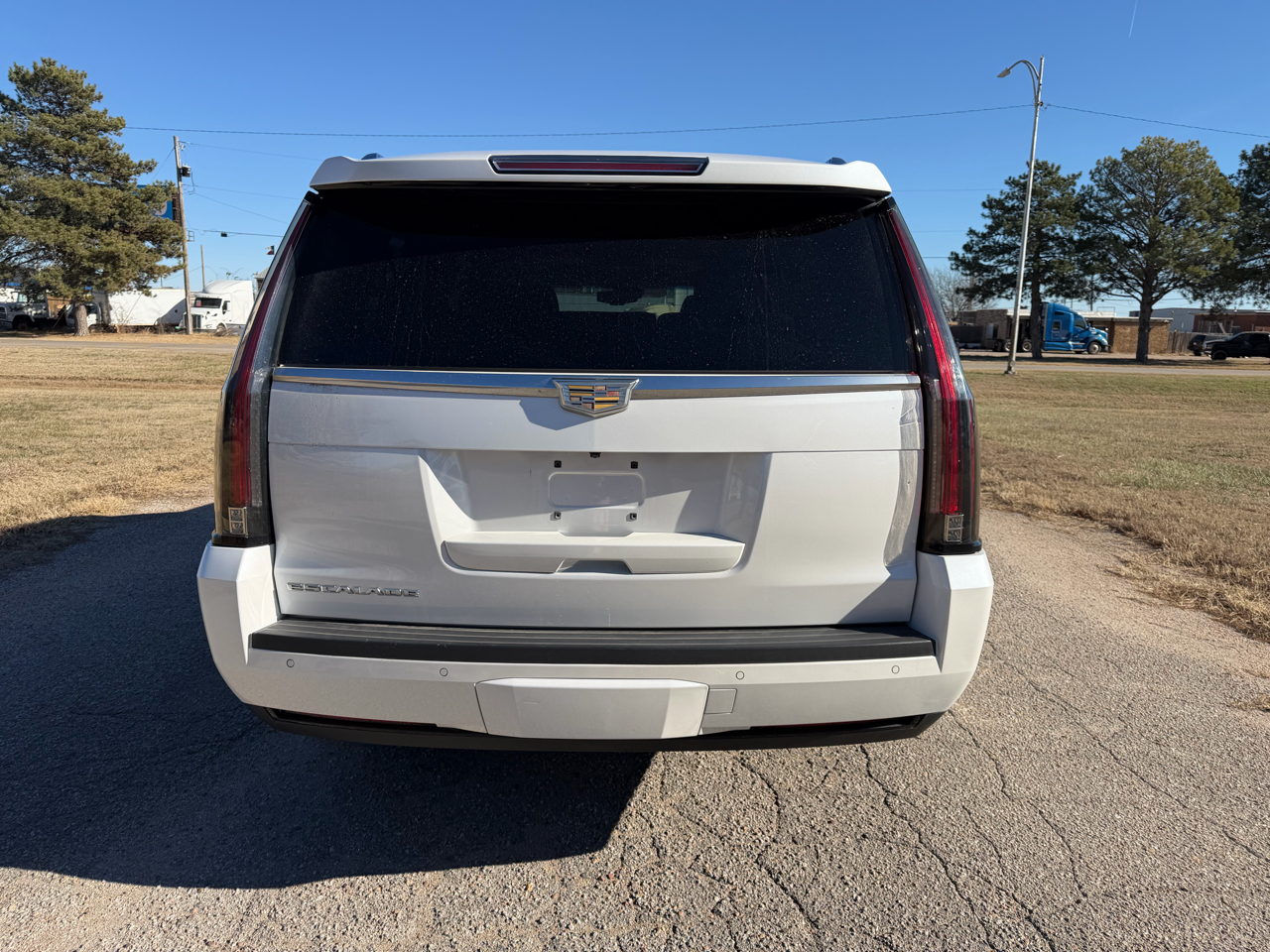 Cadillac Escalade ESV 4WD 4dr Premium Collection 2016