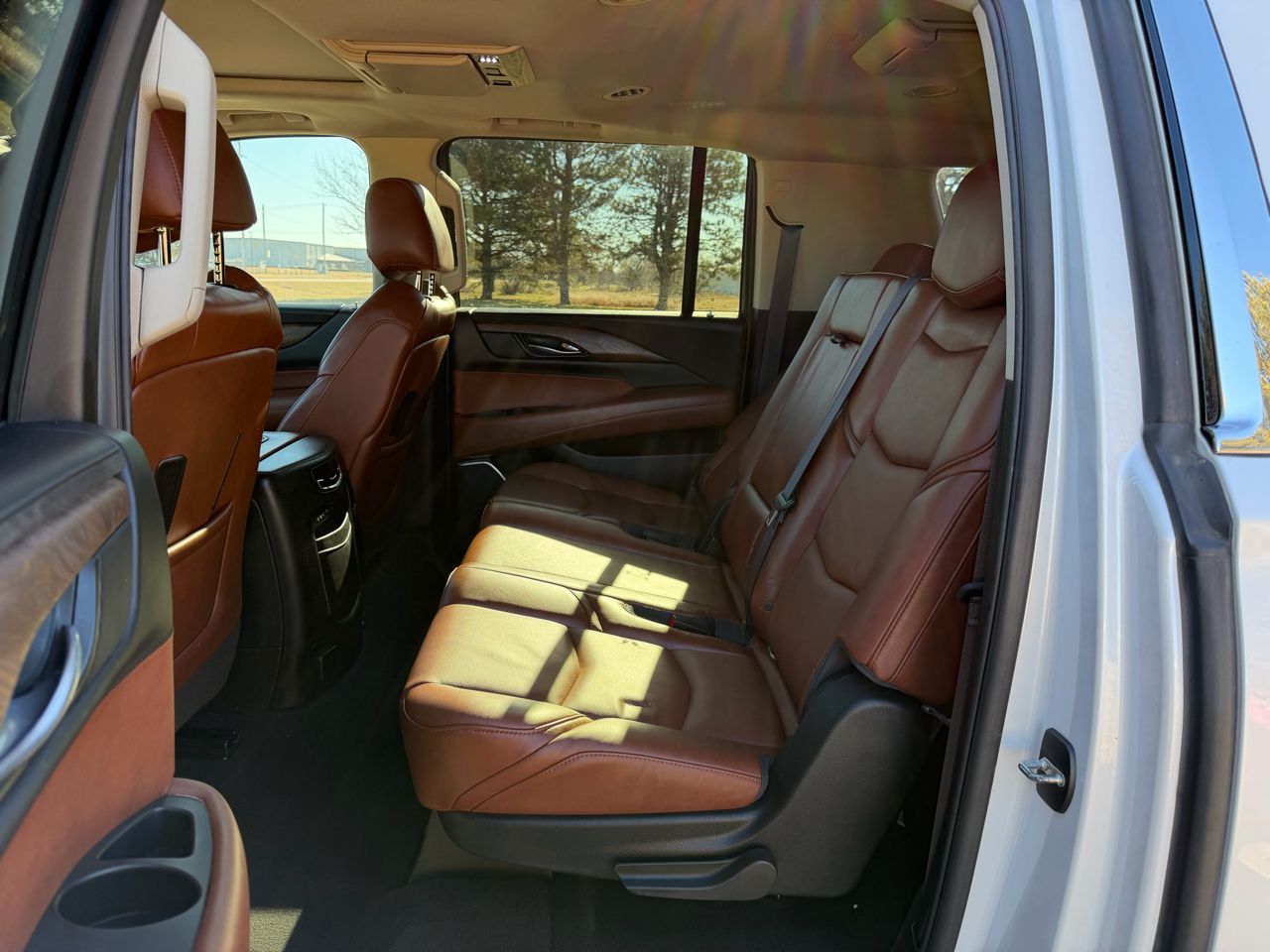 Cadillac Escalade ESV 4WD 4dr Premium Collection 2016