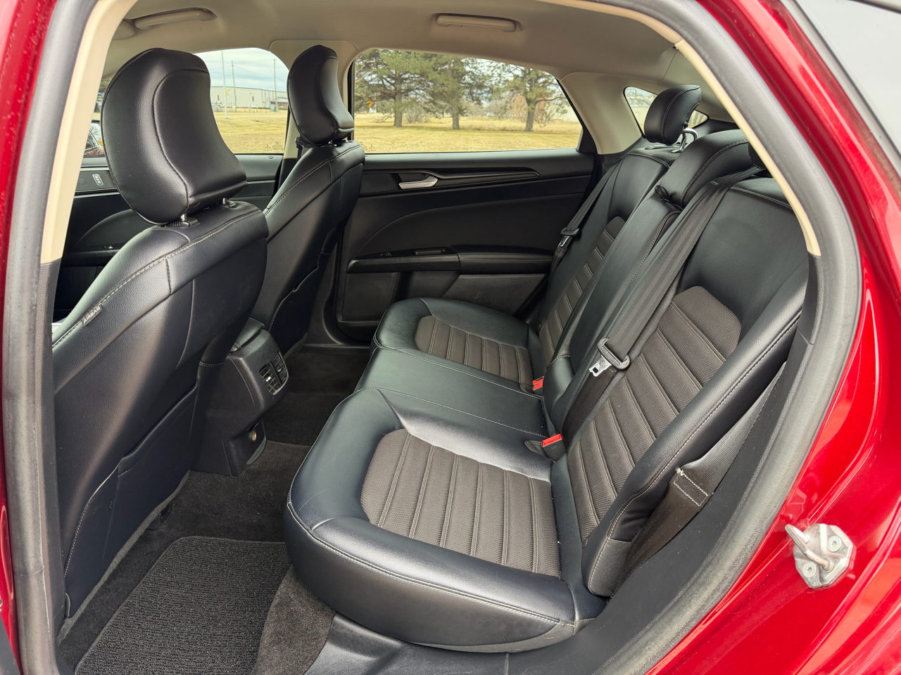 Ford Fusion SE FWD 2018