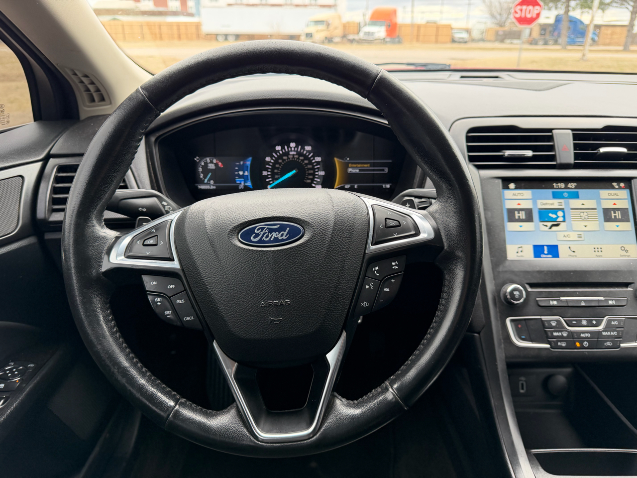 Ford Fusion SE FWD 2018