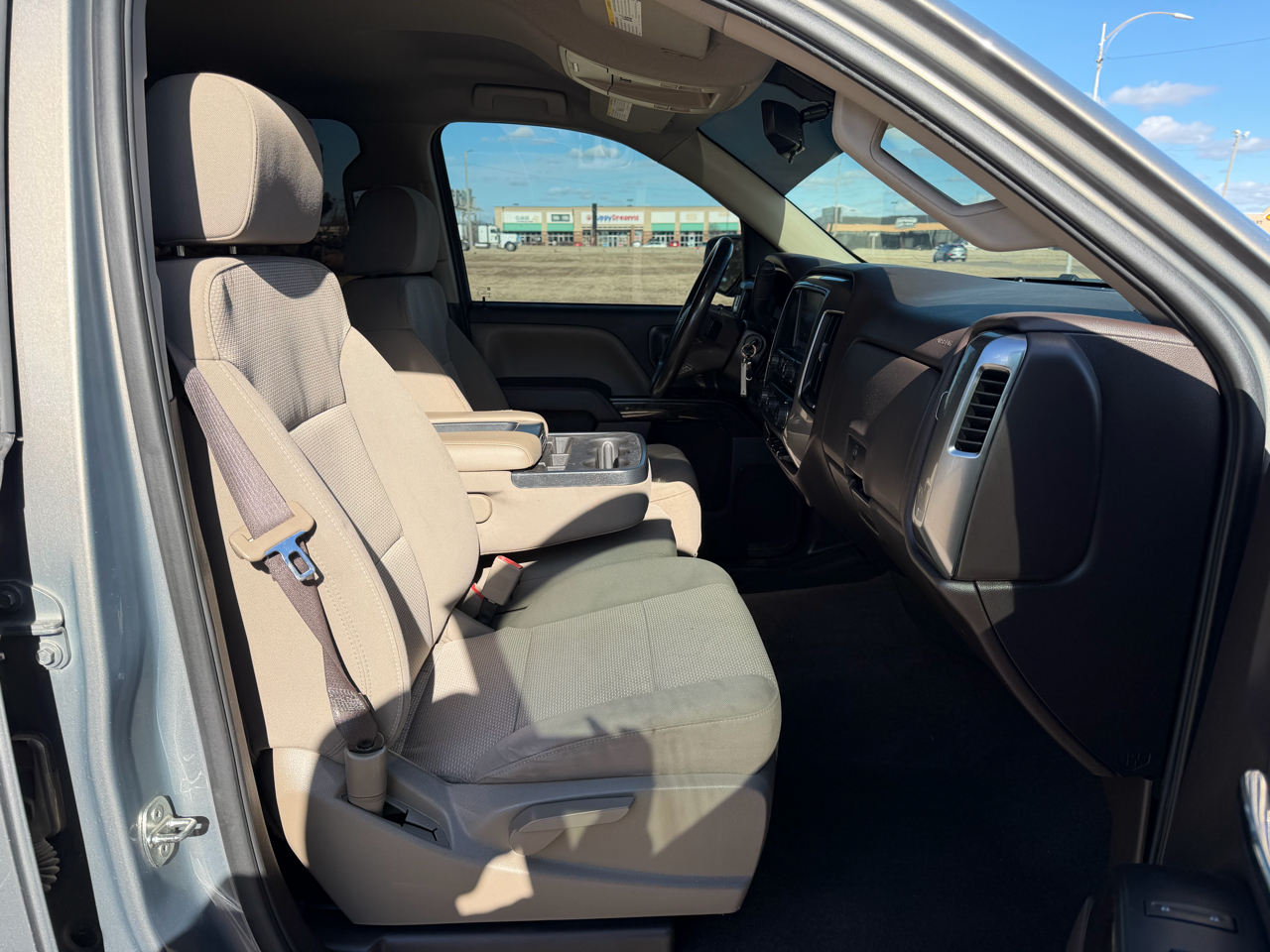 Chevrolet Silverado 1500 4WD Crew Cab 143.5" LT w/1LT 2017