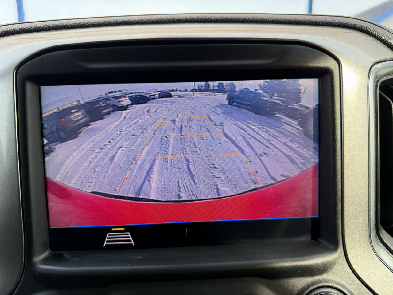 Chevrolet Silverado 1500 4WD Crew Cab 147" LT 2020