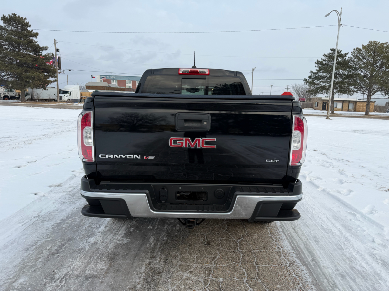 GMC Canyon 4WD Crew Cab 128.3" SLT 2017