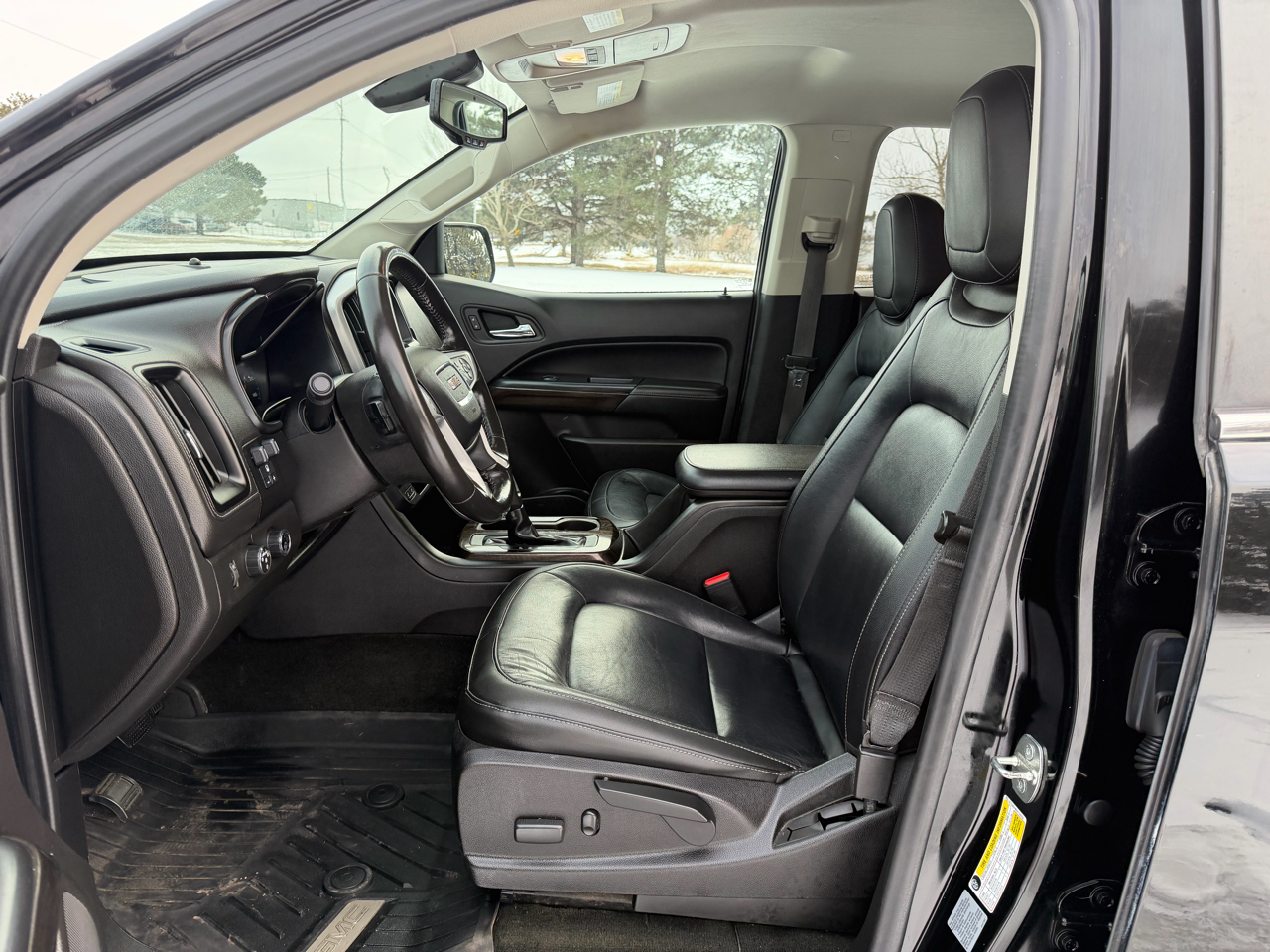 GMC Canyon 4WD Crew Cab 128.3" SLT 2017