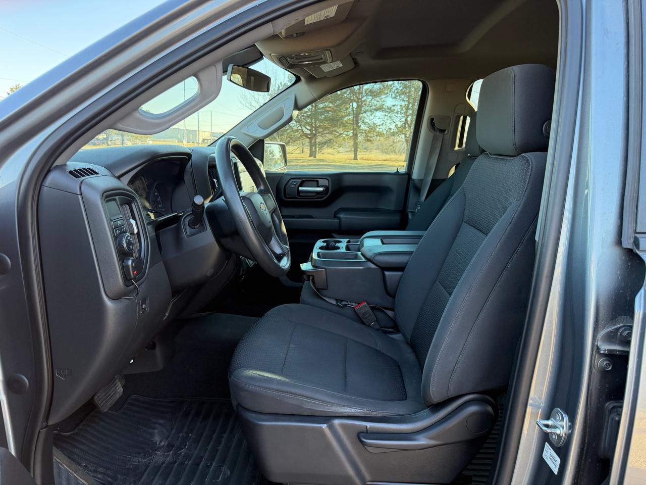 Chevrolet Silverado 1500 2WD Crew Cab 147" Custom 2021