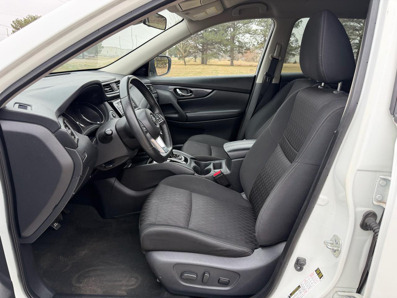 Nissan Rogue FWD SV 2020