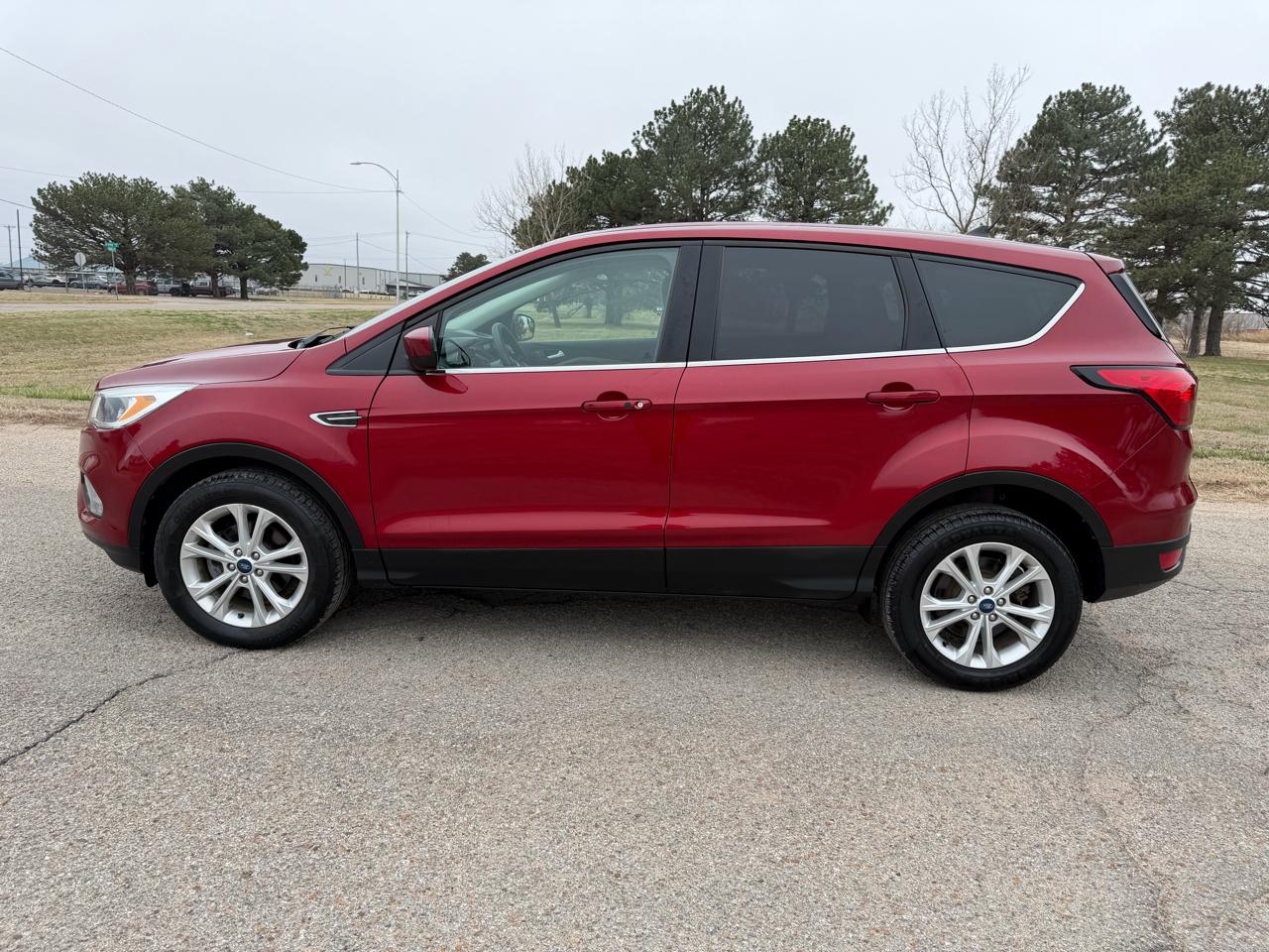 Ford Escape SE FWD 2019