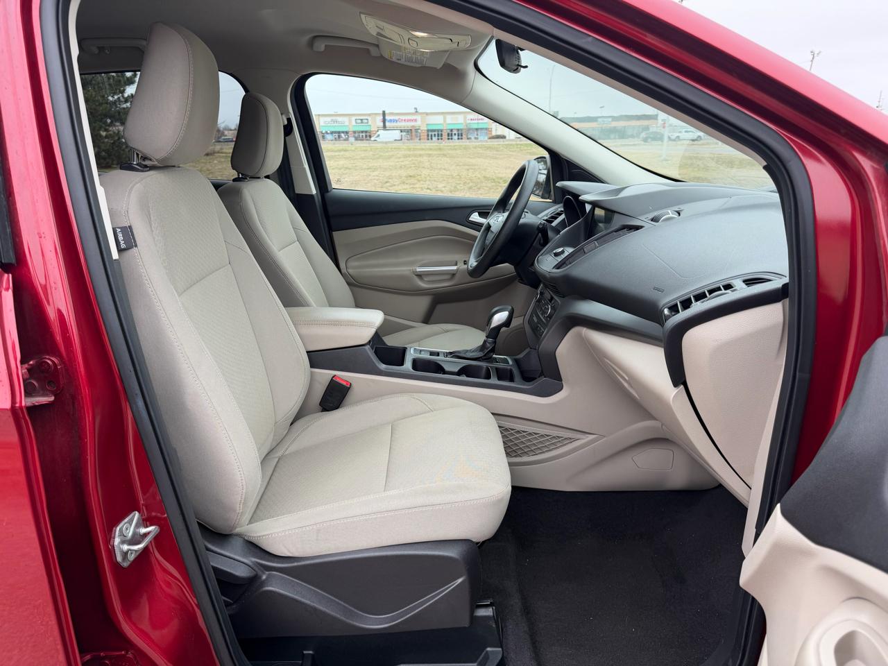 Ford Escape SE FWD 2019