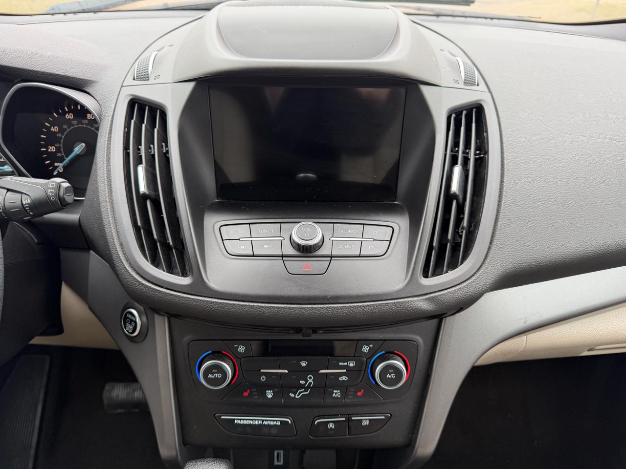 Ford Escape SE FWD 2019