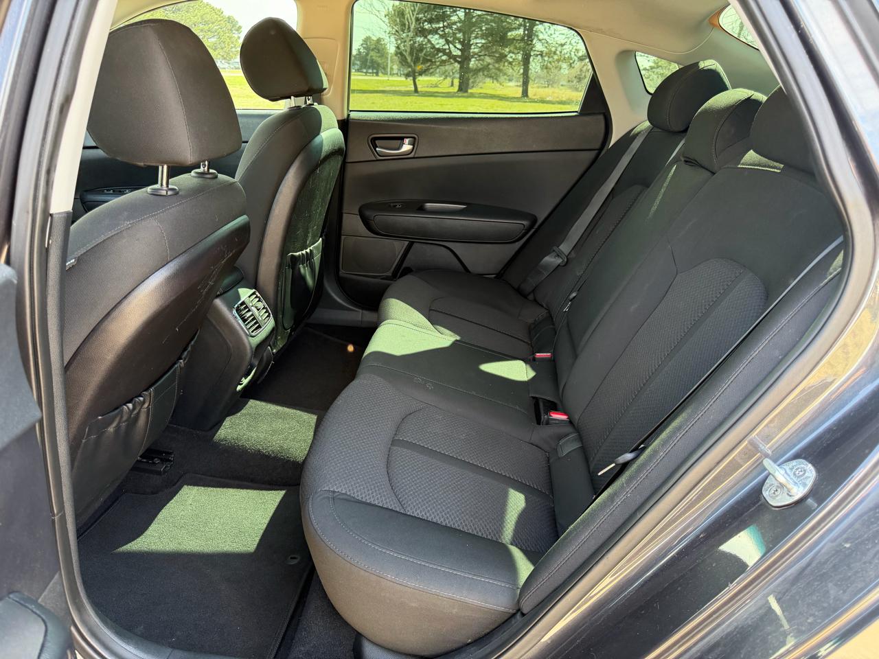 Kia Optima 4dr Sdn LX Turbo 2016