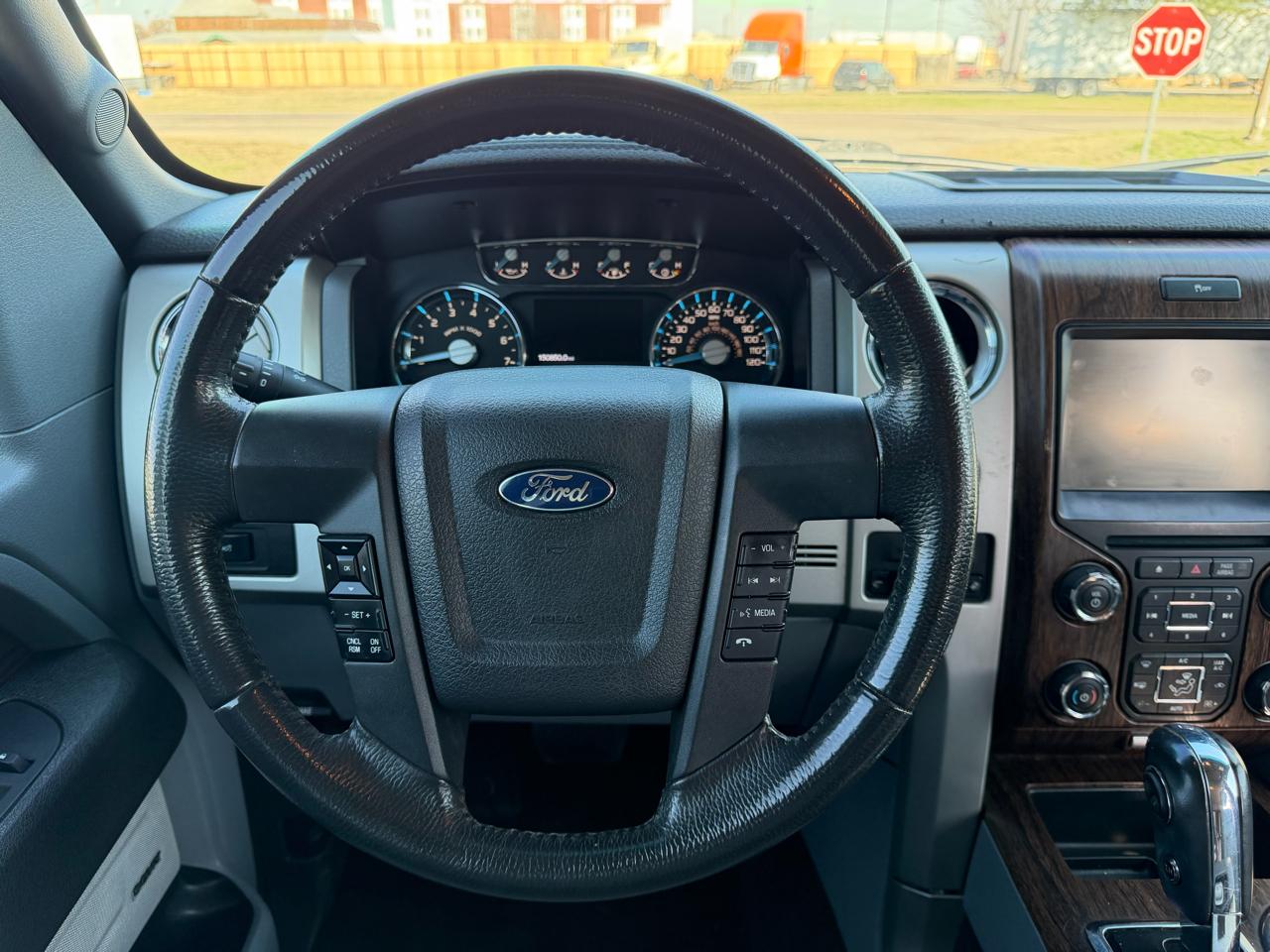 Ford F-150 4WD SuperCrew 145" Lariat 2013