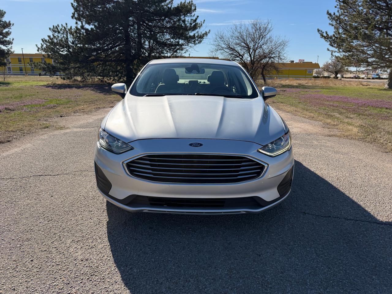 Ford Fusion Hybrid SE FWD 2019