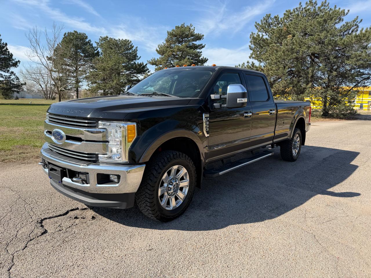 Ford Super Duty F-350 SRW King Ranch 4WD Crew Cab 8' Box 2017