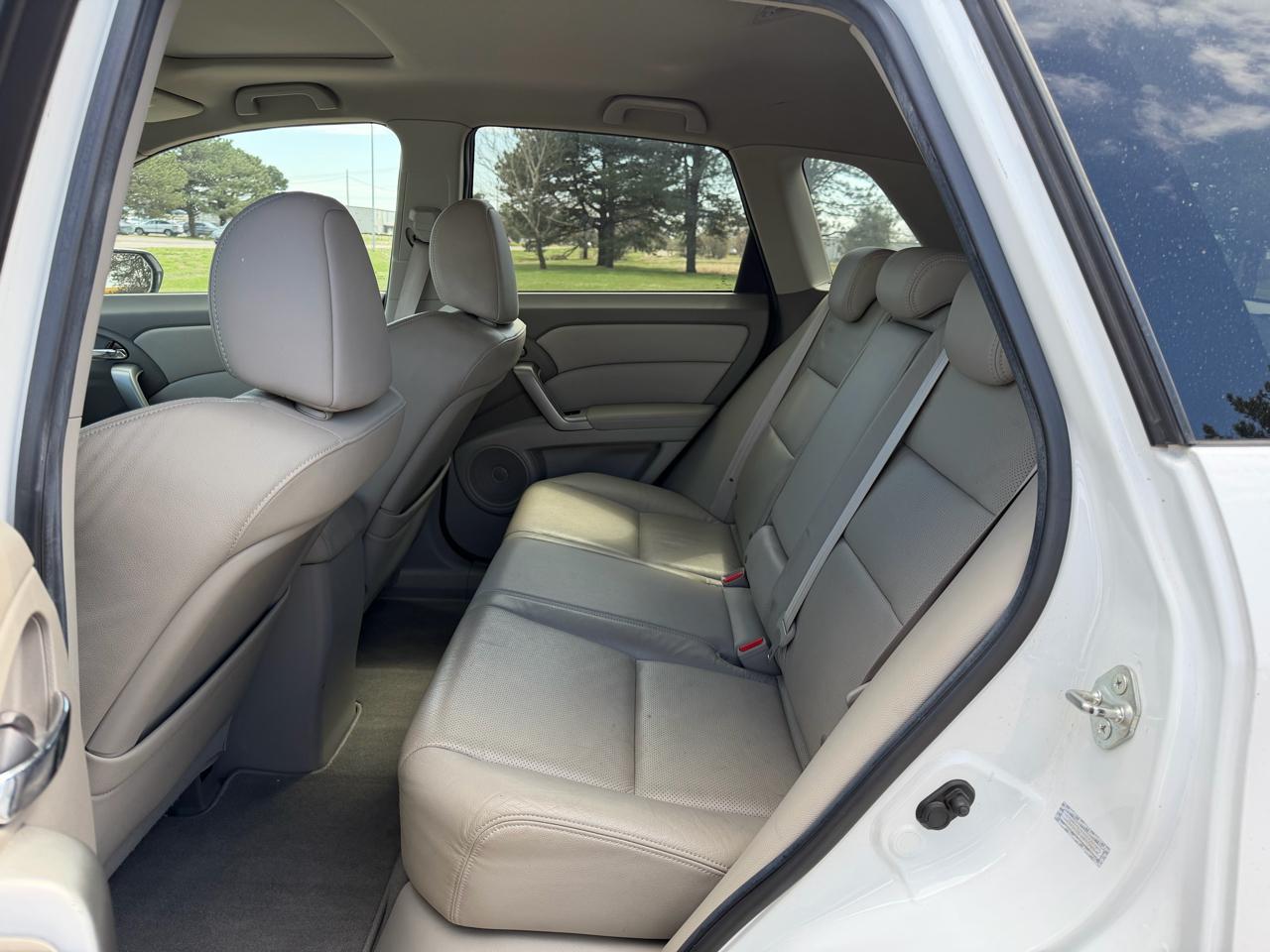 Acura RDX FWD 4dr 2011