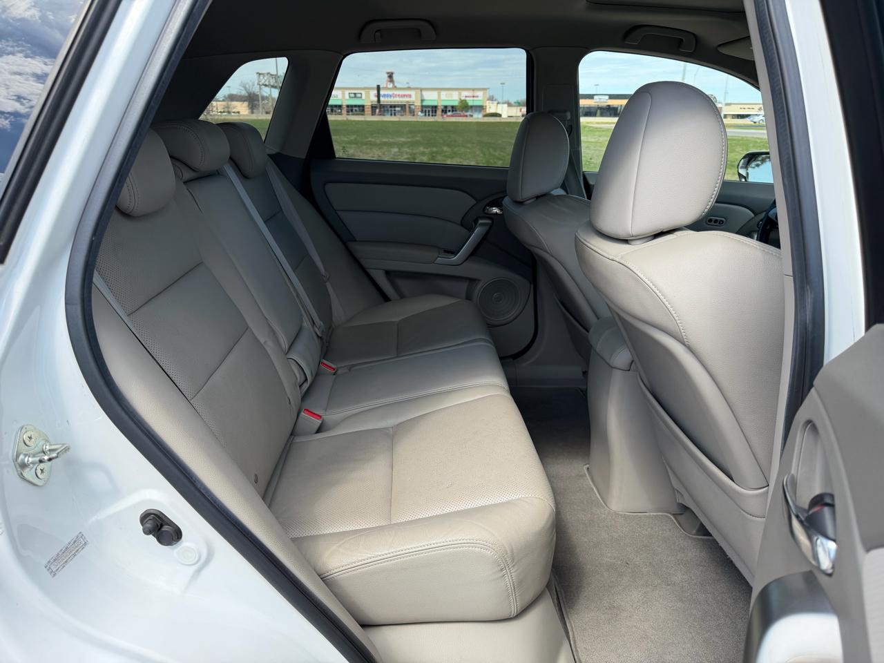 Acura RDX FWD 4dr 2011