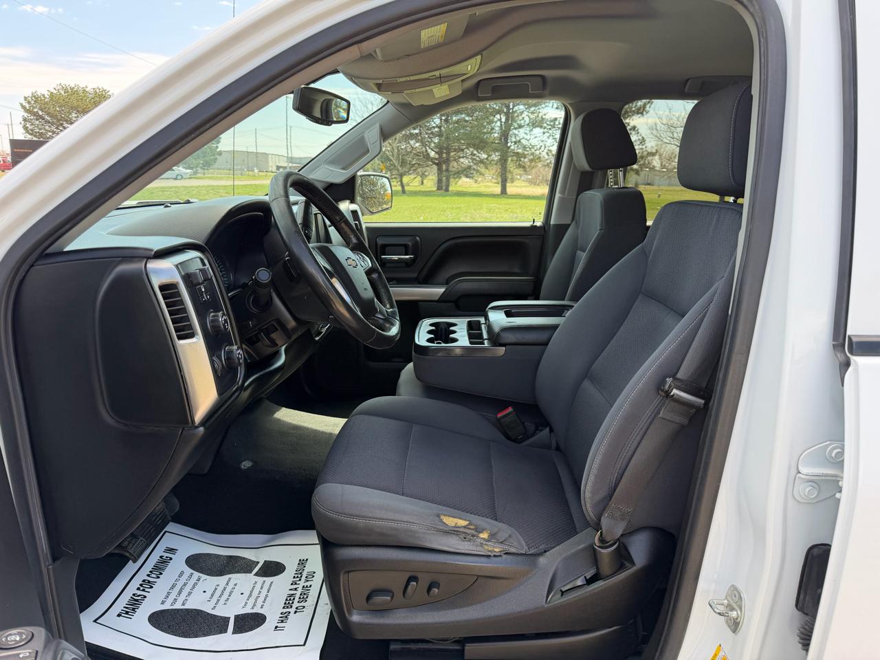 Chevrolet Silverado 1500 4WD Crew Cab 143.5" LT w/1LT 2018